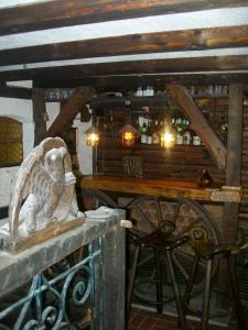 Restaurace v ubytování Eifelhoeve in Benenberg