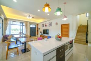 A kitchen or kitchenette at Dreams Come True B&B