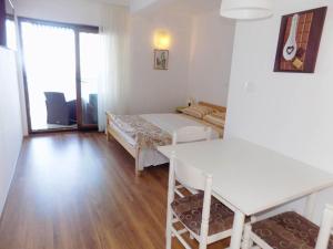 Fotografie z fotogalerie ubytování Studio apartment in Moscenicka Draga with sea view, terrace, air conditioning WiFi 4364-3 v destinaci Mošćenička Draga