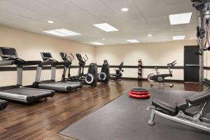 フォートスミスにあるWyndham Fort Smith City Centerのギャラリーの写真