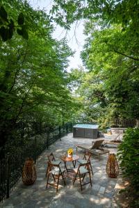 Vonkajšia záhrada v ubytovaní Helene Eco Luxury Villa