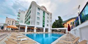 Gallery image of Idas Hotel in Marmaris