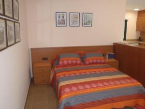 Postel nebo postele na pokoji v ubytování Apartment estudi