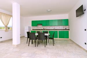 A television and/or entertainment centre at Brezza dell'Alento