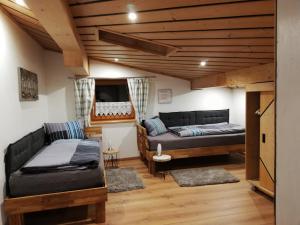 Posezení v ubytování Ferienwohnung Fernblick