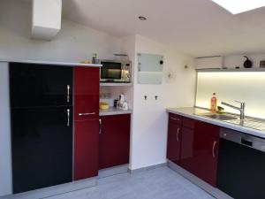 Kuchyň nebo kuchyňský kout v ubytování Ferienwohnung Fernblick