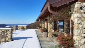 Φωτογραφία από το άλμπουμ του AGRITURISMO SAN GENESIO σε Rovagnate +16 φωτογραφίες