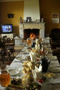 En restaurang eller annat matställe på Zandarashvili Guest House