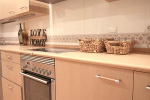 Kuchyňa alebo kuchynka v ubytovaní Miramar del Sol - Apartamento de 2 Dormitorios