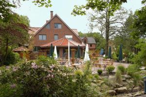 Ein Garten an der Unterkunft Hotel MyLord
