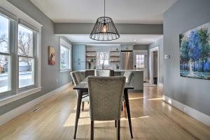 Φωτογραφία από το άλμπουμ του Contemporary Longmont Hideaway in Old Town! σε Longmont