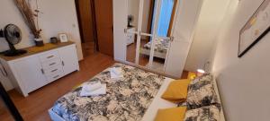 Postel nebo postele na pokoji v ubytování Apartman Luka Zadar