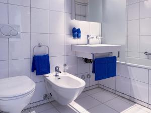Koupelna v ubytování Designer Küche - Südbalkon - TG-Stellplatz - WLAN