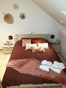 מיטה או מיטות בחדר ב-La Mara Élo