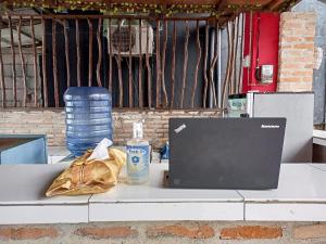 Гостиная зона в Homestay Sakinah Belitung RedPartner