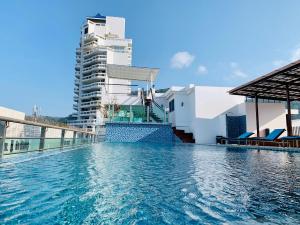 Bazén v ubytování Aspery Hotel - SHA Certified nebo v jeho okolí