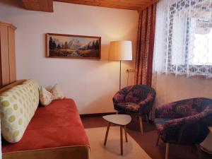 Posezení v ubytování Appartement im Dorf