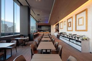 Posezení v ubytování Yokohama Tokyu REI Hotel