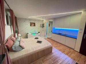Fotografia z galérie ubytovania YOURAPART JACUZZI przy ZAMKU KRÓLEWSKIM vo Varšave