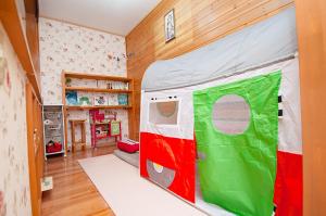 Tempat tidur susun dalam kamar di KASUMI-an Hakuzan - Vacation STAY 75321v
