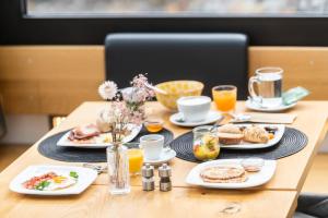 Frühstücksoptionen für Gäste der Unterkunft Hotel Cualmet - Aktiv erholen und geniessen