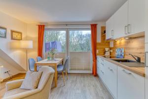 Nhà bếp/bếp nhỏ tại Ferienhaus am Wäldchen