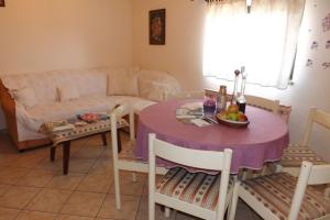 Posezení v ubytování Ferienwohnung in Umag mit Terrasse, W-LAN, Waschmaschine 853-3