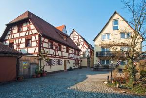 アルトドルフ・バイ・ニュルンベルクにあるHotel Nürnberger Hof in Altdorfのギャラリーの写真