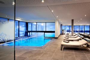 Piscina di Active Nature Resort DAS SeeMOUNT o nelle vicinanze