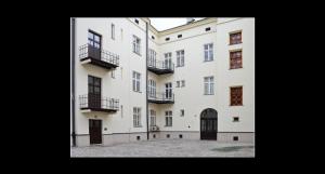 Budova, v ktorej sa apartmán nachádza