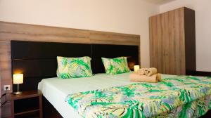 Ліжко або ліжка в номері Бяла Клиф Форест - Byala Cliff Forest