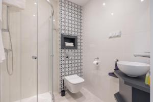 Kúpeľňa v ubytovaní ĄĘ Hostel Nowy Świat