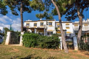 Fotografia z galérie ubytovania 3 Bedroom House, 400m to the Beach, Near La Cala de Mijas v destinácii Málaga