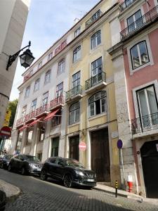 リスボンにあるRustic City View Apartments in Baixa by River Tagusのギャラリーの写真