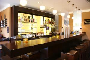 Lounge nebo bar v ubytování NordWest-Hotel Bad Zwischenahn