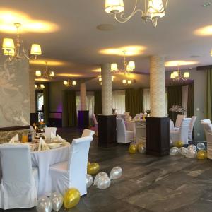 Posedenie v ubytovaní Restauracja -Zajazd trzech braci