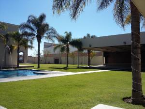 Bassein majutusasutuses Wyndham Garden Aguascalientes Hotel & Casino või selle lähedal