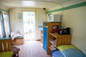 Kép le bon chemin roulotte szállásáról Sainte-Nathalène városában a galériában Még 33 kép