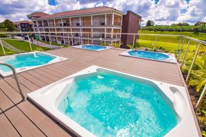 Πισίνα στο ή κοντά στο Hotel Campestre las Camelias