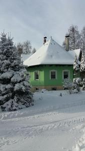 Vila Elena saat musim dingin