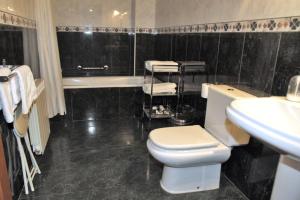 Afbeelding uit fotogalerij van Vielha centro apartamento JOS in Vielha +4 foto's