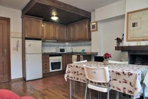 Afbeelding uit fotogalerij van Vielha centro apartamento JOS in Vielha