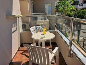 Balcone o terrazza di Caravel Hotel Apartments