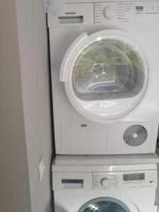 Galeriebild der Unterkunft Border Bliss - Private Room with Bathroom in a Cozy Home in Kerkrade
