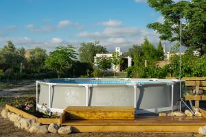 Bazén v ubytovaní Casa de campo mediterránea en Alicante alebo v jeho blízkosti