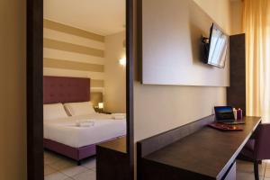TV o dispositivi per l'intrattenimento presso Hotel Tirreno