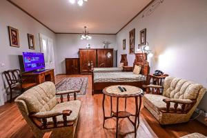 TV a/nebo společenská místnost v ubytování Apartment Biskupska