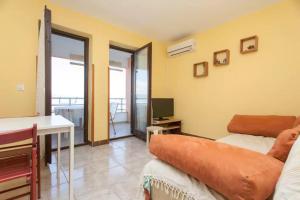 Gambar di galeri bagi Fantastic sea view in apartment Kvarner for max 4 guests in Ravni di Ravni
