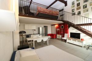 Gallery image of LoftinComo in Como