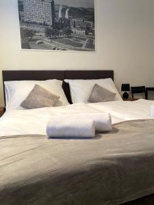 Ένα ή περισσότερα κρεβάτια σε δωμάτιο στο Hotel U Ševce